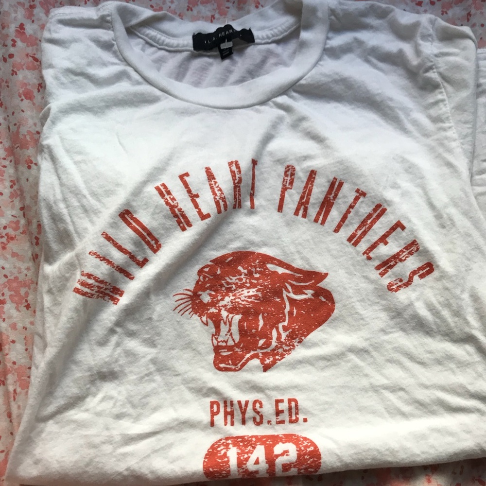 LA hearts t-shirt